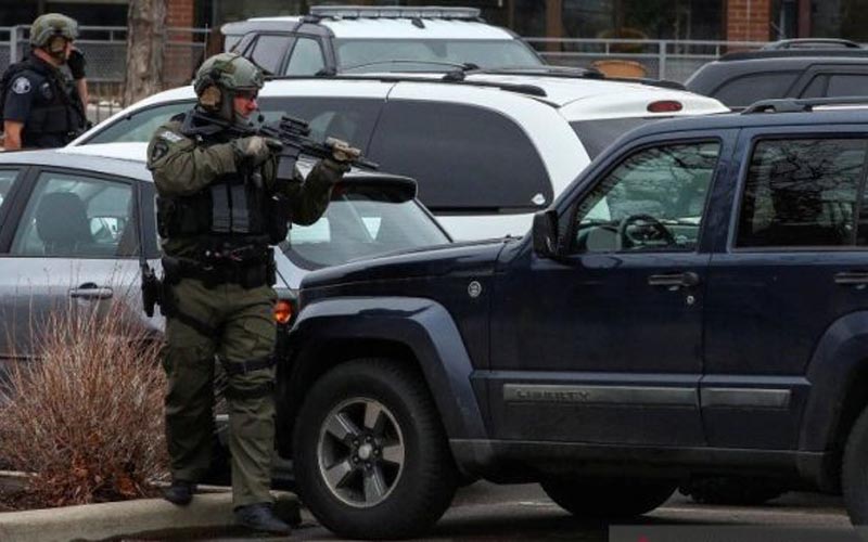 Laporan Terkini Penembakan di Colorado: 10 Orang Tewas, Pria Berjenggot Ditangkap