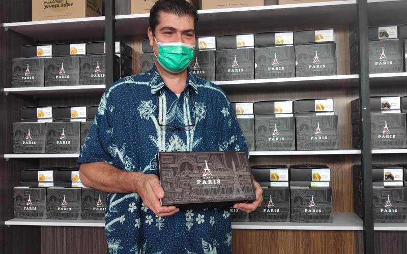 Wow, Bule Prancis Jual Bakpia Paris di Jogja