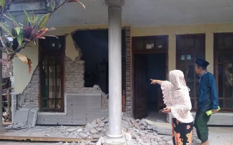 Jokowi Ingatkan Soal Cincin Api, Gempa Bumi Bisa Terjadi Kapan Saja