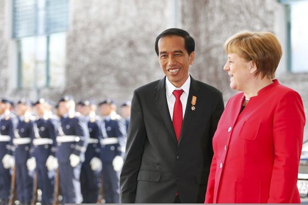 Di Hadapan Kanselir Jerman, Jokowi Klaim Kasus Covid-19 Indonesia Membaik