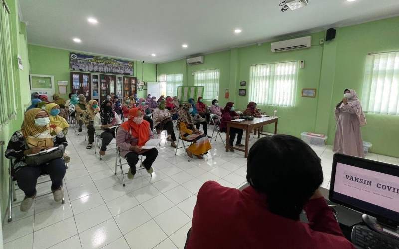 KKN Tematik UMY Tingkatkan Peran Puskesmas dalam Dampingi Pasien Isoman di Kasihan Bantul