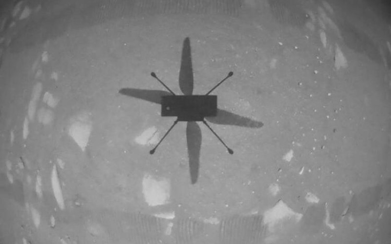 NASA Sukses Terbangkan Helikopter Kecil di Mars