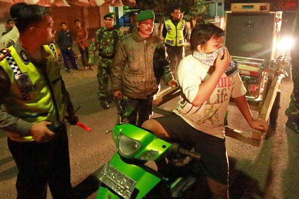 Pesan Kemenag: Bangunkan Sahur dengan Cara Santun!