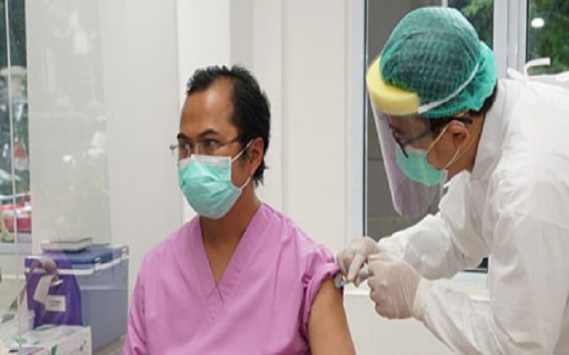 Kemenkes: Capaian Vaksinasi Covid-19 untuk Nakes Lebih dari 100%