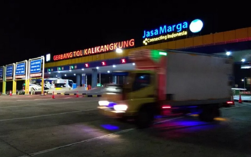 Pemberlakukan Larangan Mudik: Mobil Bebas Keluar Masuk Semarang saat Dinihari