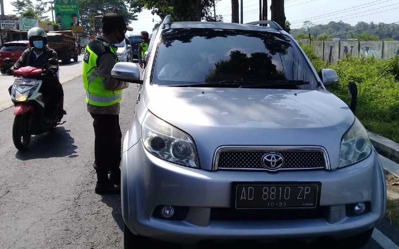 Melewati Pos Sedayu, 5 Mobil Dipaksa Putar Balik