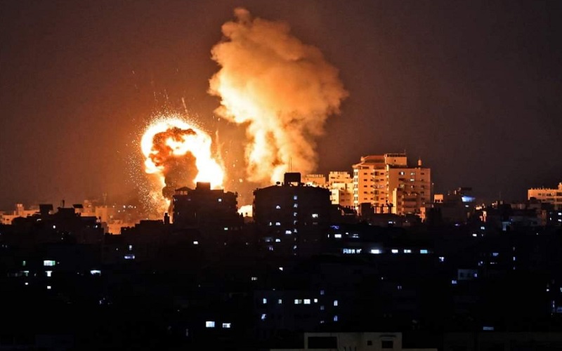 Detik-detik Jurnalis di Palestina Selamatkan Diri Saat Israel Mengebom Gedung Al-Jalaa