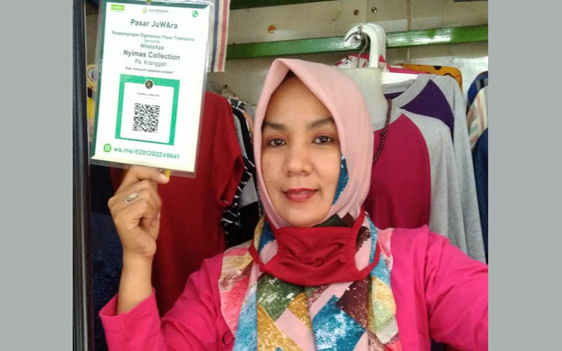 WhatsApp Jadi Solusi Pedagang Pasar Jangkau Pelanggan di Tengah Pandemi