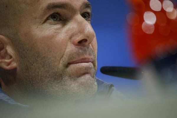 Zidane Bongkar Alasan Mundur Lagi dari Real Madrid