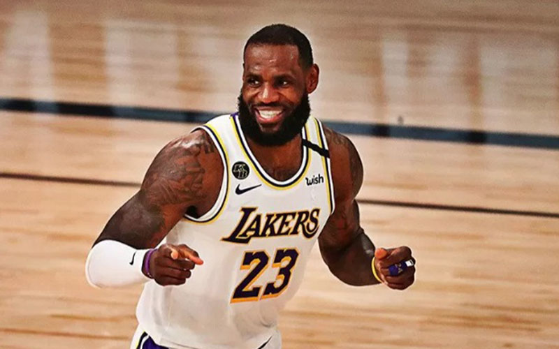 Musim Depan LeBron James Ganti Nomor Punggung