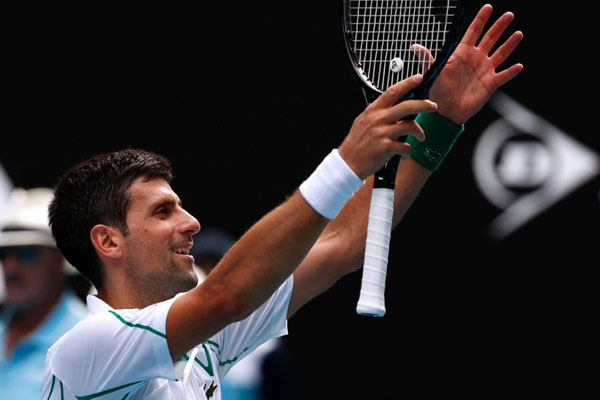 Wimbledon: Djokovic Lolos ke Putaran Kedua, Tsitsipas Tersungkur