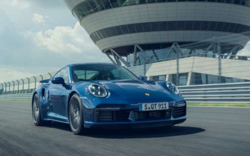 Ekonomi Dunia Belum Pulih, Penjualan Porsche Justru Naik 31%