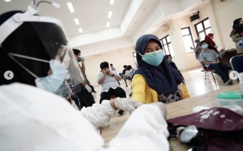 TNI Targetkan Suntik 200.000 Vaksin Covid-19 Per Hari