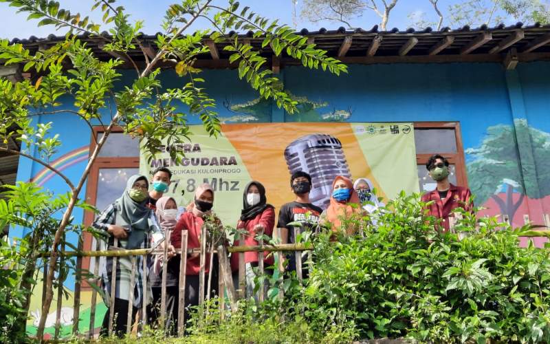 UMY Berdayakan Sekolah TK Aisyiyah Bustanul Athfal Clapar melalui Komunitas Radio Edukasi di Kulonprogo