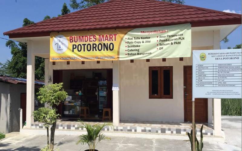 UMY Optimalisasi Kinerja BUMDES Mekaring Pono Potorono dengan Penggunaan Website