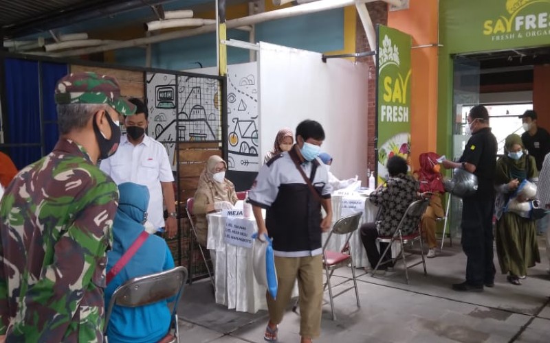 Kota Jogja Gulirkan Pengambilan Bansos Bersamaan Vaksinasi