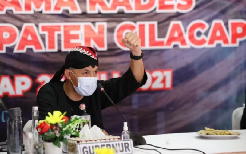 Ganjar Ingatkan Jangan Sampai Ada Klaster 17-an di Jawa Tengah 