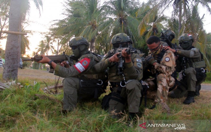 Begini Suasana Latihan Pembebasan Sandera Pasukan Elite TNI AL