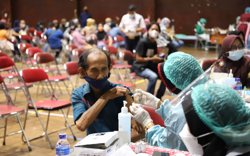 Update: Lebih dari 60 Juta Penduduk RI Telah Disuntik Vaksin Covid-19 Dosis Pertama