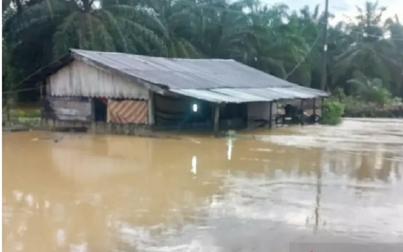 Banjir Setinggi Dada Orang Dewasa Rendam 5 Desa di Gorontalo Utara