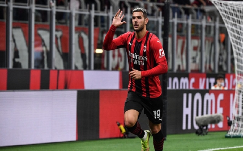Theo Hernandez Menginspirasi Kemenangan Milan atas Venezia Dini Hari Tadi