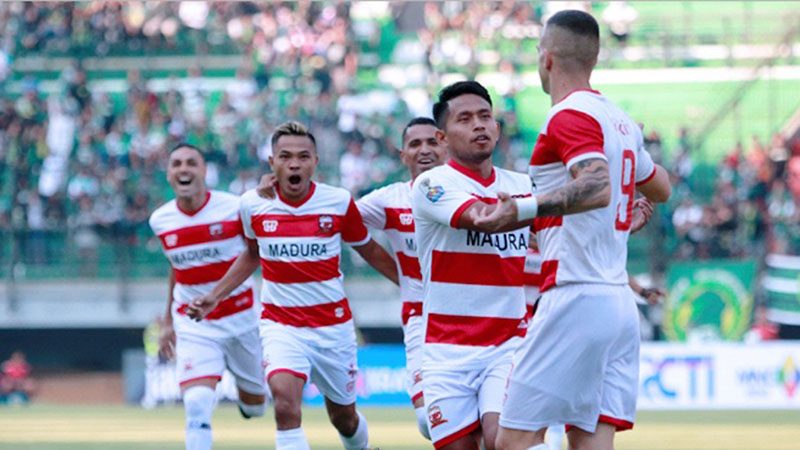Liga Indonesia: Kalahkan PSS, Madura United Raih Kemenangan Pertama