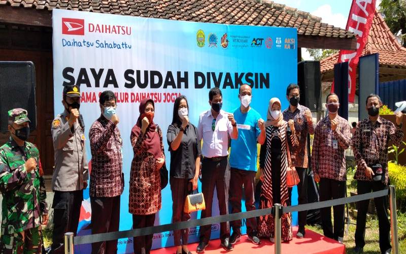 Vaksinasi Dosis ke-2 Sedulur Daihatsu Yogyakarta