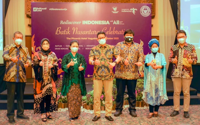 Dibuka Sandiaga Uno, Grup Accor Apresiasi Batik dengan Rangkul Ekraf lokal