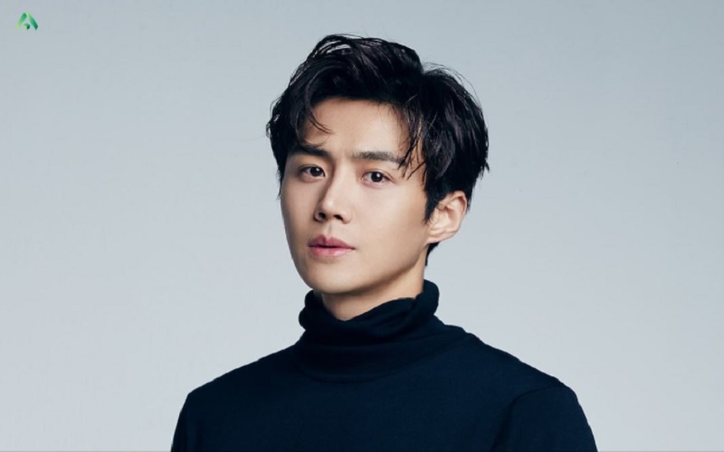 Brand Ramai-ramai Hapus Foto Kim Seon Ho Setelah Skandal Aborsi