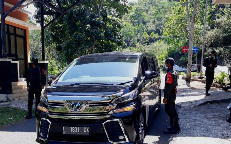 Puluhan Kendaraan Wisatawan Terjaring Aturan Ganjil Genap di Gunungkidul