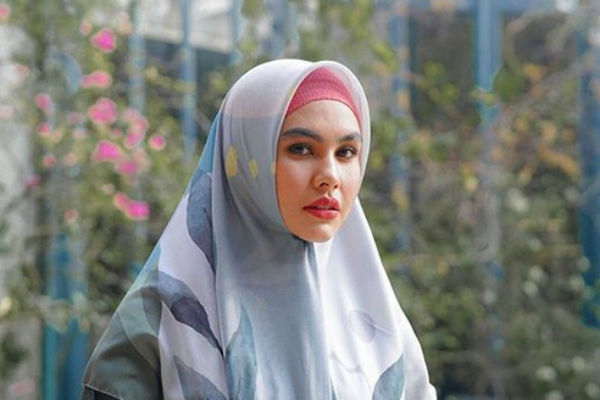 Disinggung Soal Lepas Hijab, Begini Jawaban Kartika Putri