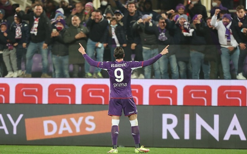 7 Gol Tercipta, Fiorentina Beri Milan Kekalahan Perdana