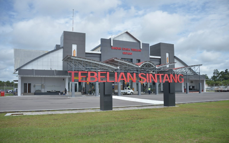 Bandara Tebelian Diresmikan Jokowi, Investasi Rp580 Miliar