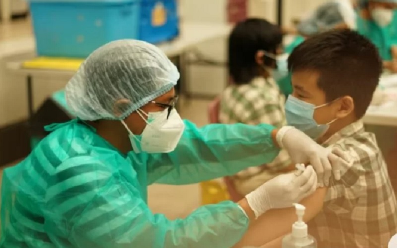 Vaksinasi Anak 6-11 Tahun Dimulai 24 Desember di Jawa-Bali