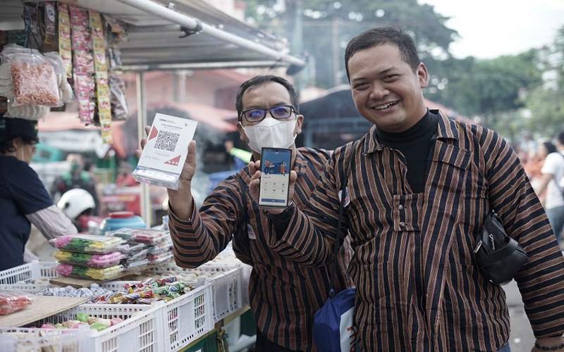 Edukasi Transaksi Digital UMKM sambil Gowes ke Lokasi Bersejarah di Jogja