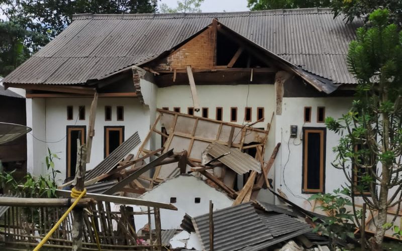 BMKG: Ada 33 Gempa Susulan Banten