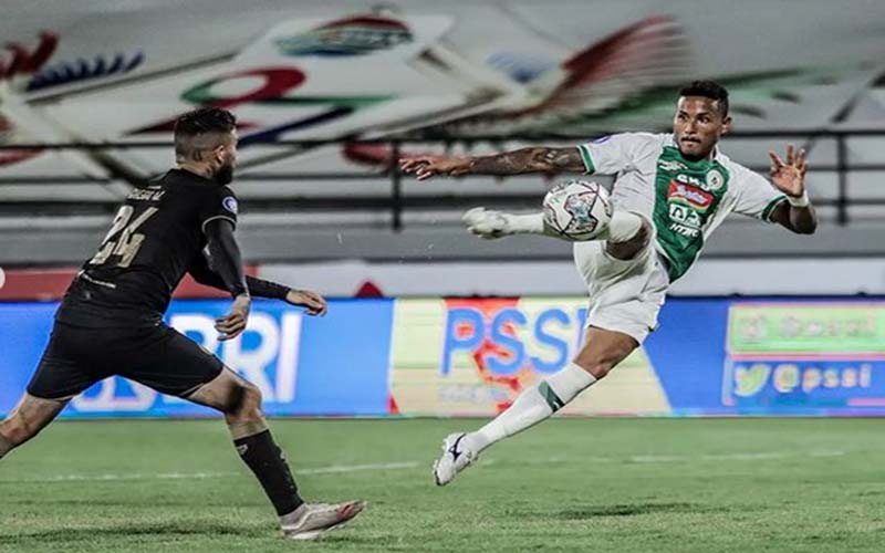 PSS Sleman vs Madura United : Maslac Cadangan, Kanu Jalani Debut