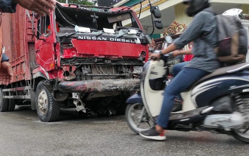 Kondisi Ribuan Truk di Indonesia Mirip Truk yang Kecelakaan Balikpapan