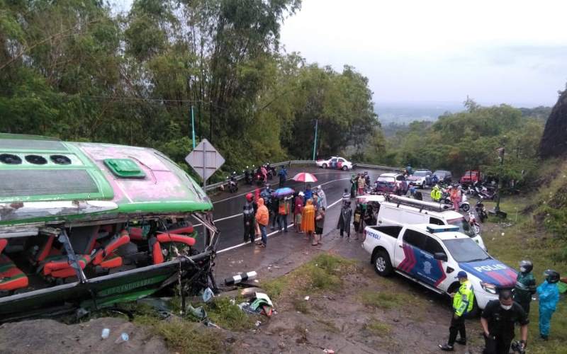 Buntut Kecelakaan di Bukit Bego Bantul, Bus Dilarang Melintas Jalur Imogiri Mangunan Setiap Akhir Pekan