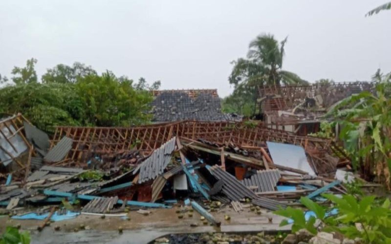 Total 527 Rumah Rusak Akibat Angin Kencang di Gunungkidul, 6 Orang Terluka