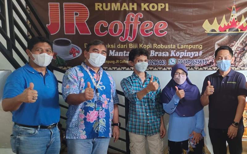 Kisah UMK Mitra Binaan Telkom Lampung, Semakin Berkembang Berkat Digitalisasi