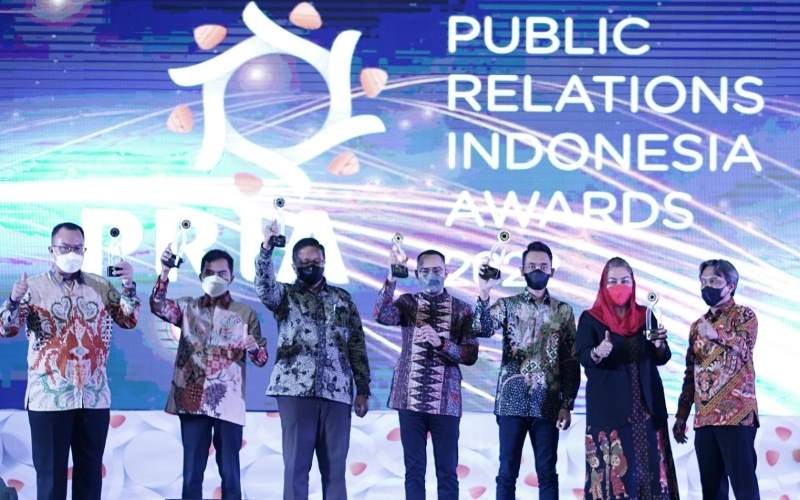 Indosat Ooredoo Hutchison Raih Penghargaan Platinum di 7th PR Indonesia Awards 2022