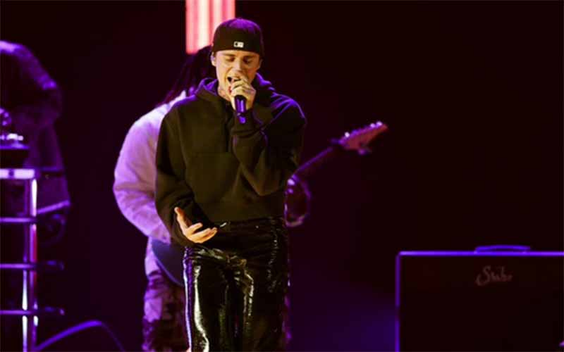 Lirik “Peaches”, Dinyanyikan Justine Bieber di Grammy Awards 2022