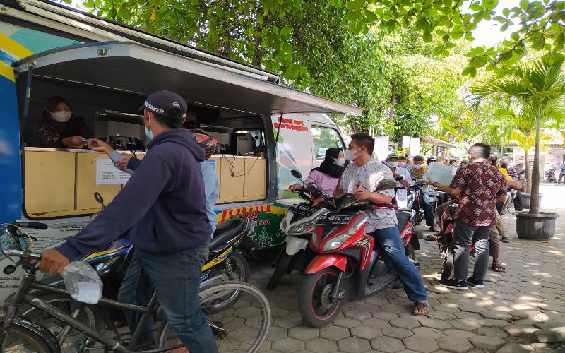 Layanan Drive Thru Cetak KTP Elektronik di Jogja Dihentikan Selama Ramadan