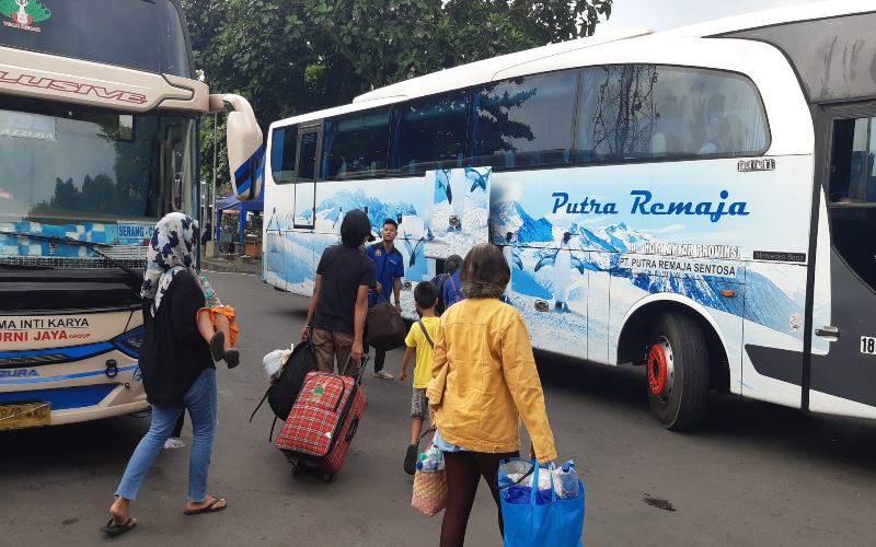 Penumpang Bus Mulai Menyemut di Terminal Jombor, Akhir Pekan Ini Puncaknya