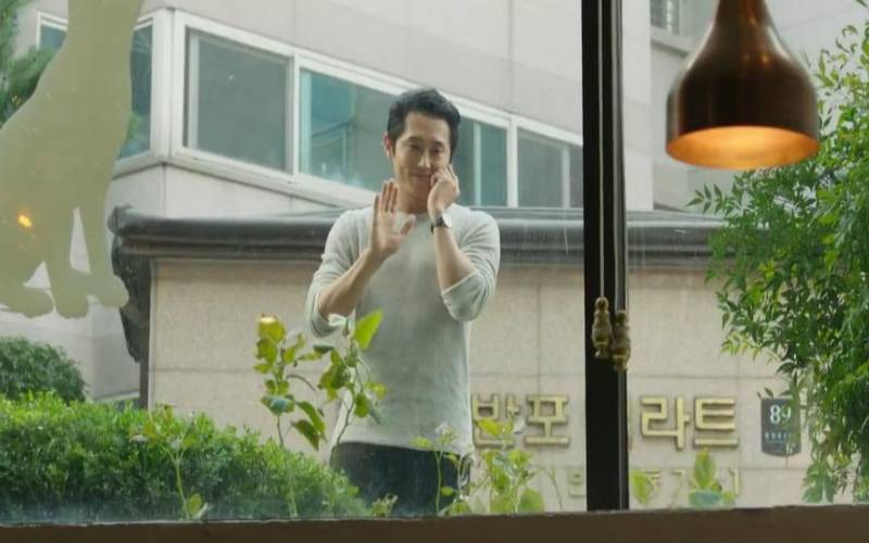 Steven Yeun Akan Bermain di Film Baru Bong Joon-ho