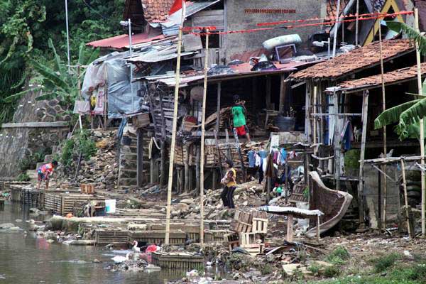 Data BPS: Kemiskinan di Desa Menurun, Kota Masih Tinggi