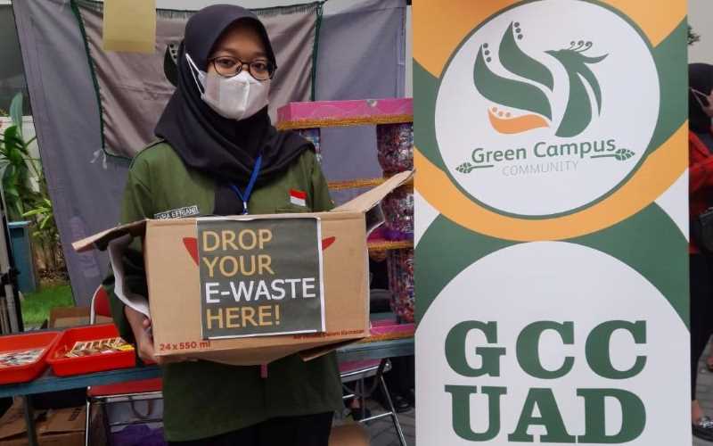 Green Campus Community UAD Inisiasi Pengelolaan e-Waste di Kampus