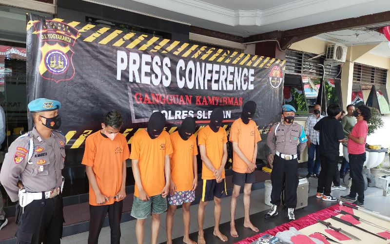 Anggota DPRD Jogja Heran Suporter Solo Tak Jadi Tersangka Kericuhan