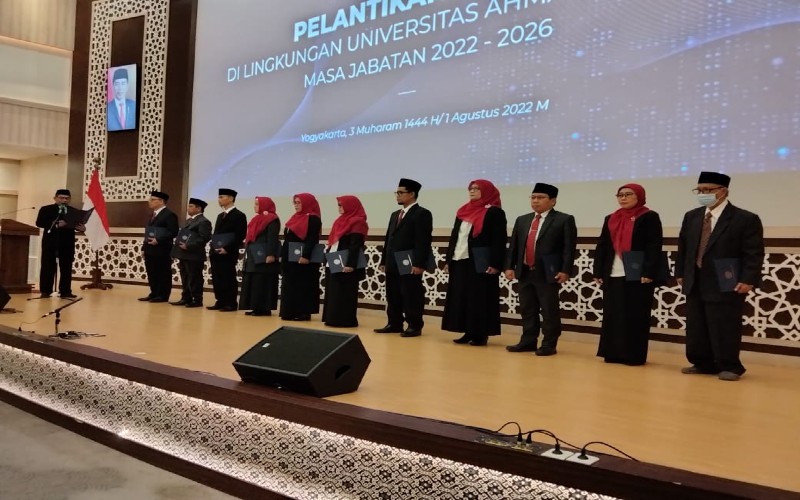 Universitas Ahmad Dahlan Rombak Jabatan Dekan